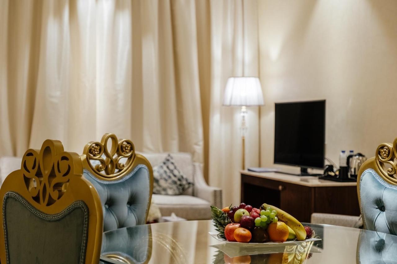 Crystal Plaza Al Majaz Hotel シャルジャ エクステリア 写真