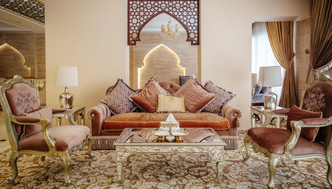 Crystal Plaza Al Majaz Hotel シャルジャ エクステリア 写真